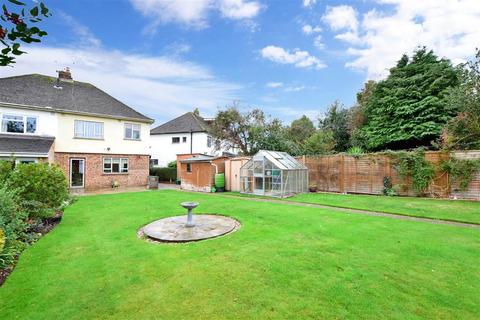 33 Almond Close, Havant, PO9 3LP