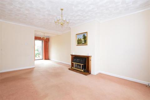 33 Almond Close, Havant, PO9 3LP