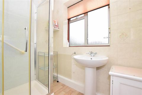 33 Almond Close, Havant, PO9 3LP
