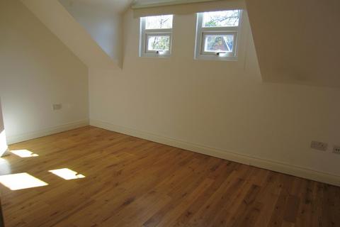 2 bedroom flat to rent, 10 Alness Road, Whalley Range, Manchester, M16