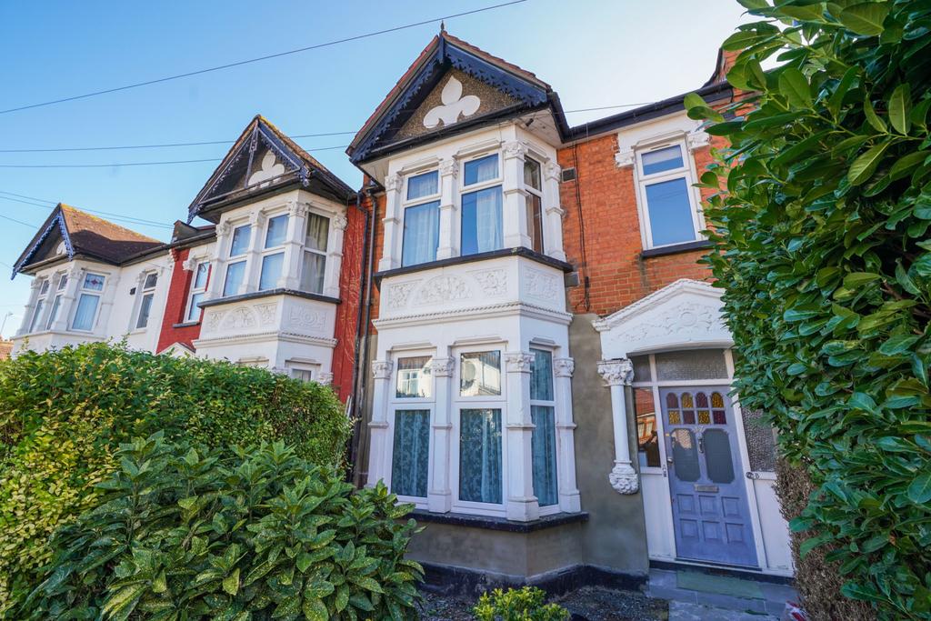1 Bedroom Flat for Sale