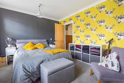 25 Cromwell Road, Hayes, UB3 2PP