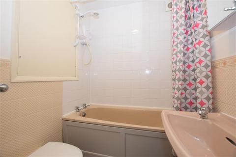 26 Hope Close, Sutton, SM1 4AT