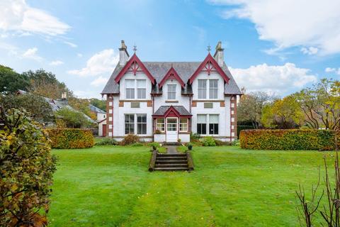 Lorne Cottage Kenmore Street, Aberfeldy, PH15 2BL