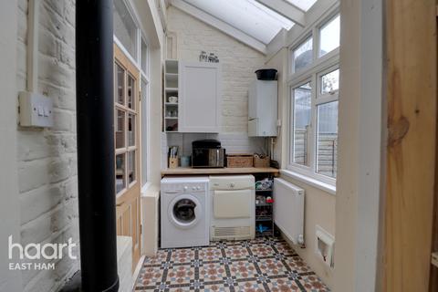 30 Rancliffe Road, London, E6 3HW