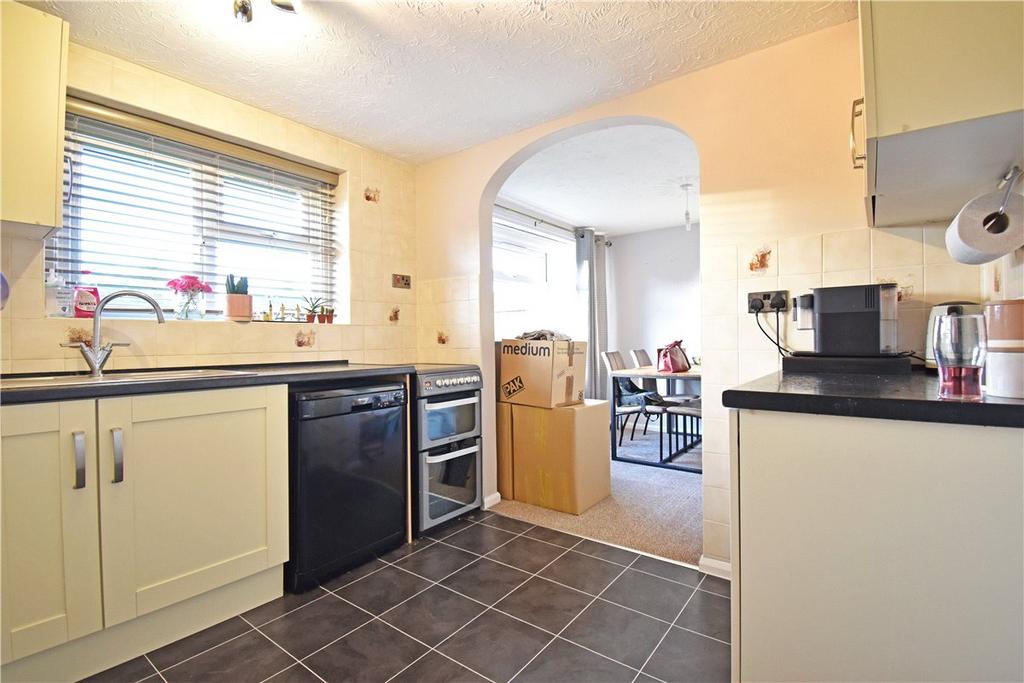 Queens Road, Littleport, Ely, Cambs, CB6 3 bed semidetached house £