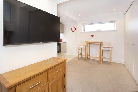 Studio to rent, St. Saviours Place, York, North Yorkshire, YO1