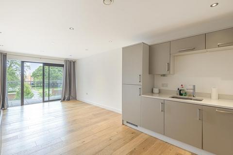 2 bedroom apartment to rent, Newbury,  Berkshire,  RG14