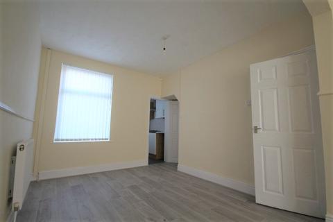 2 bedroom terraced house to rent - White St, Hull, HU3