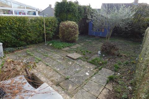 10 Frethern Close, Burford, OX18 4NT