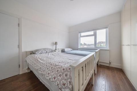 4 bedroom semi-detached house to rent, Hounslow,  London,  TW5