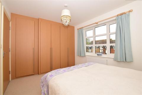 6 Camwal Close, Mitcham, CR4 3GQ