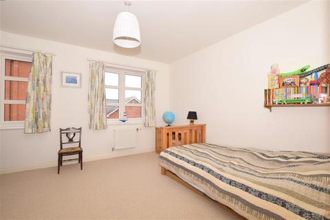 6 Camwal Close, Mitcham, CR4 3GQ