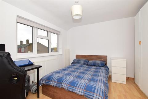 31 Berwick Road, Welling, DA16 1QU