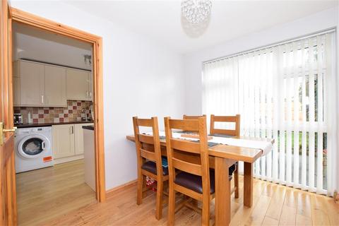 31 Berwick Road, Welling, DA16 1QU