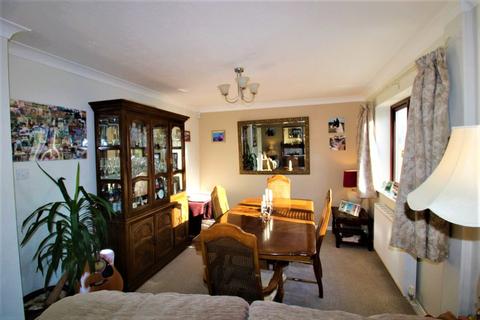 12 Flaggs Meadow, Olney, MK46 5NL