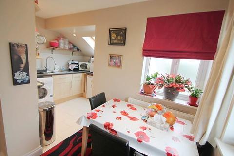 1b Dudley Road, Ashford, TW15 2LE