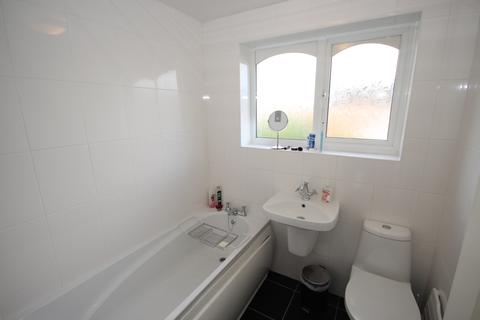 3 Berrishill Grove, Whitley Bay, NE25 9XU