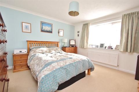 9 Crescent Road, Verwood, BH31 6DA