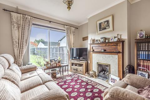 120 Bramdean Crescent, London, SE12 0UH