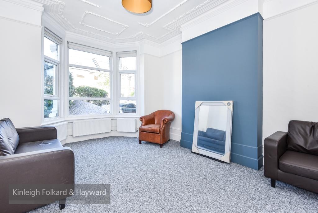Nelson Road, Crouch End N8 4 bed house £2,383 pcm (£550 pw)