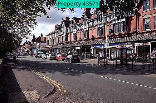 Heaton Moor centre n
