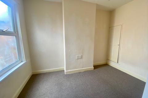 96 Querneby Road, Nottingham, NG3 5HS