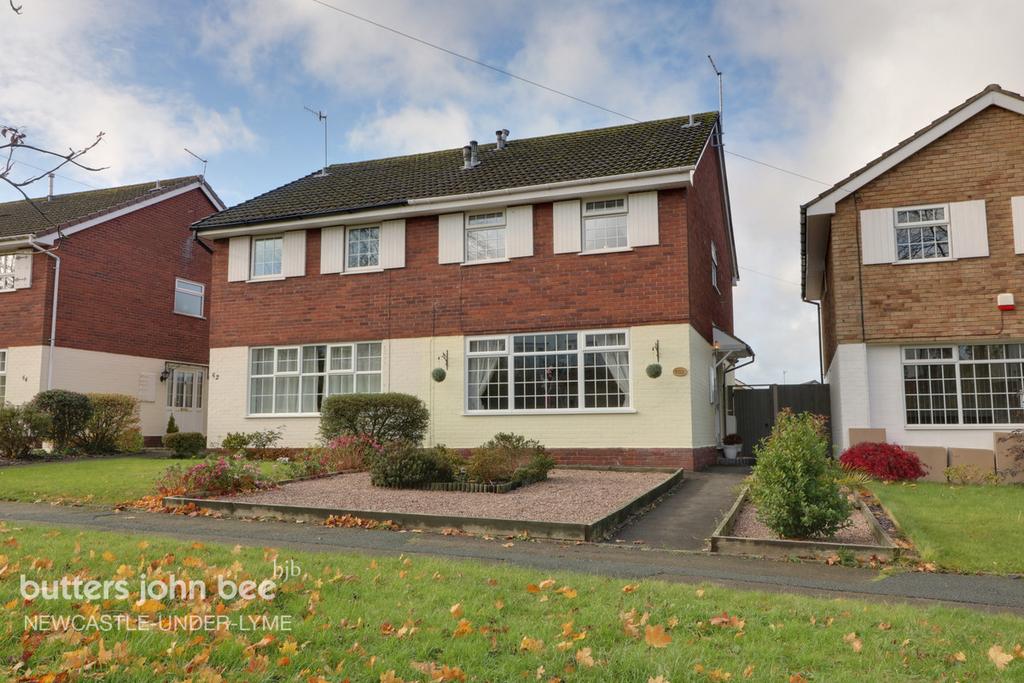 Seabridge Road, Newcastle 3 bed semidetached house £200,000