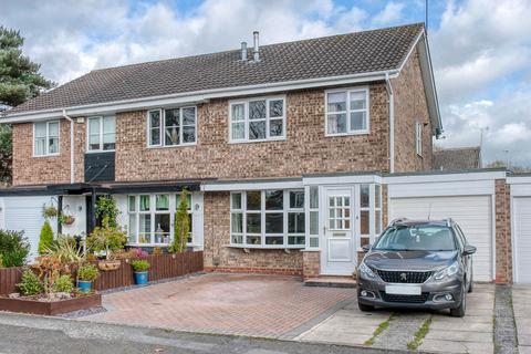 2 Cradley Close, Redditch, B98 0AU