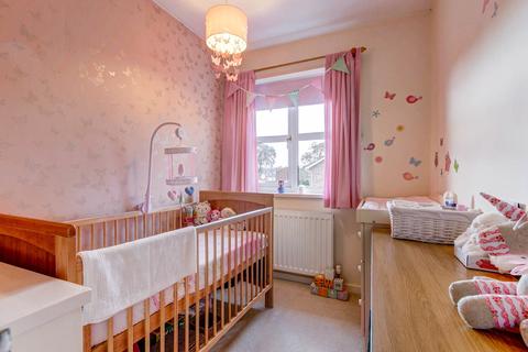 2 Cradley Close, Redditch, B98 0AU