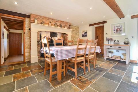 The Old Granary Beacon Lane, Haresfield, Stonehouse, GL10 3ES