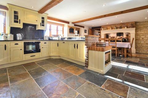 The Old Granary Beacon Lane, Haresfield, Stonehouse, GL10 3ES