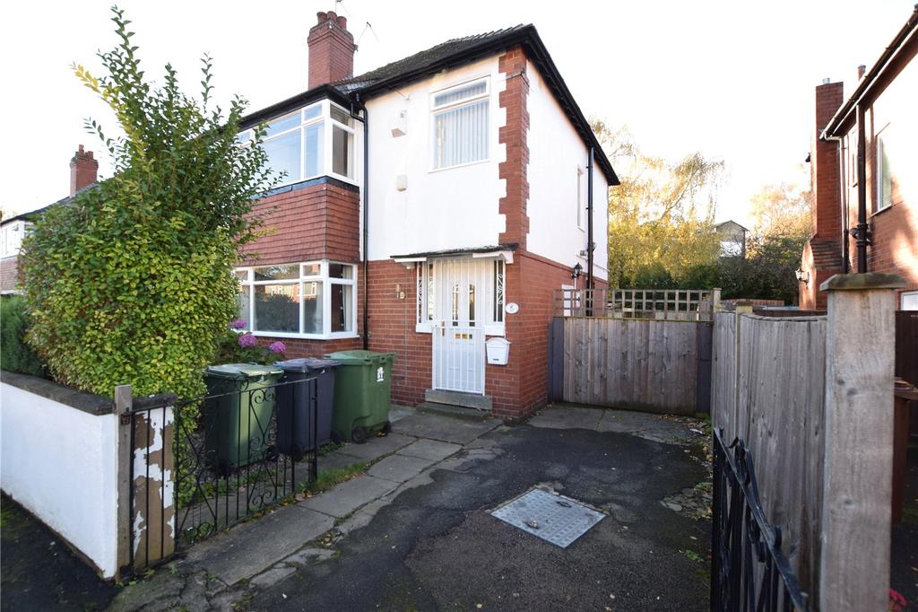 St. Annes Drive, Leeds, West Yorkshire 3 bed semidetached house £200,000