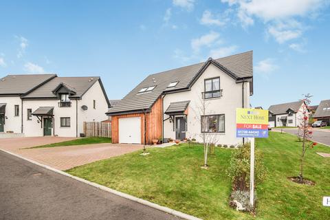 2 Herdman Place, Rattray, Blairgowrie, PH10 7FB