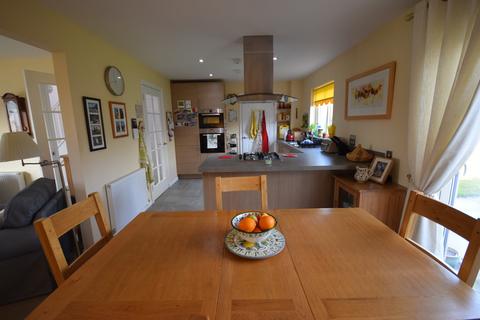 2 Herdman Place, Rattray, Blairgowrie, PH10 7FB