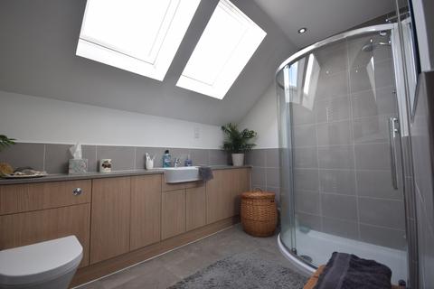 2 Herdman Place, Rattray, Blairgowrie, PH10 7FB
