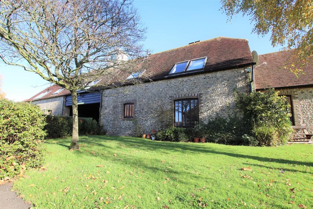 Saxon Meadow, Tangmere 2 bed apartment £209,950