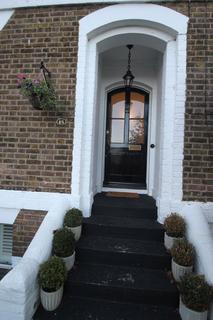 15 Scratton Road, Southend-on-sea, SS1 1EN