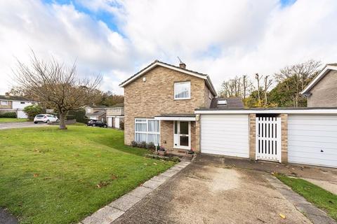 49 Ingleglen, Farnham Common, Slough, SL2 3QB