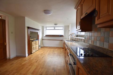2 Fore Street, Hartland, Bideford, EX39 6AB