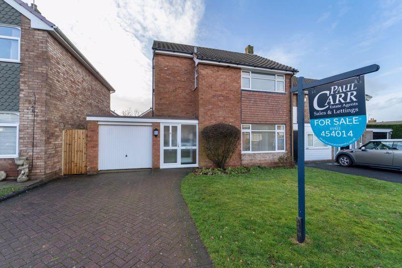 Meadow Road, Aldridge 3 bed detached house £275,000