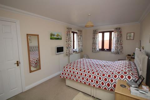 22 Jubilee Drive, Failand, Bristol, BS8 3XD