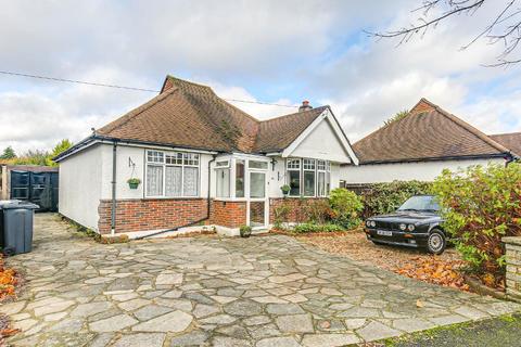 60 Princes Avenue, South Croydon, CR2 9BB
