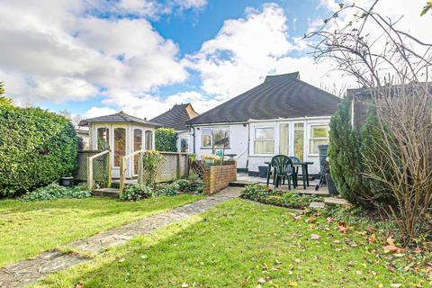 60 Princes Avenue, South Croydon, CR2 9BB