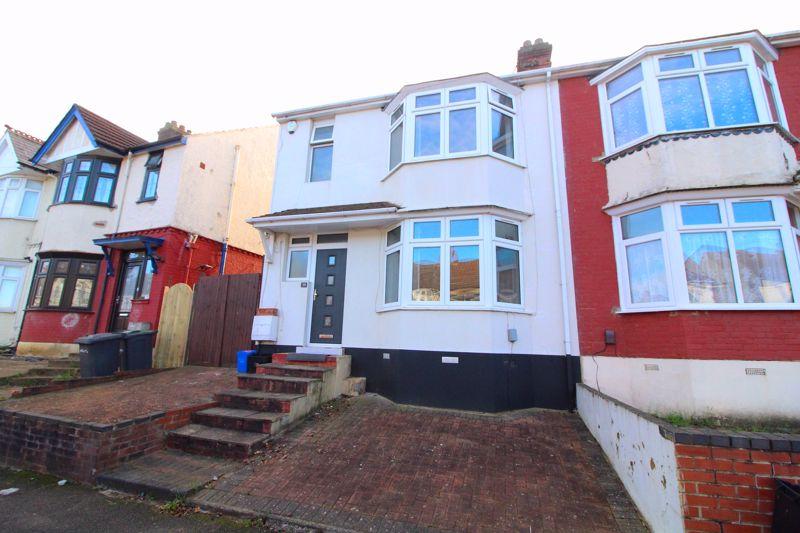 Newark Road, Luton 3 bed semidetached house £290,000