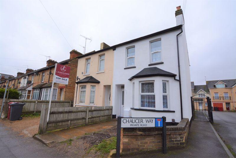 Grays Road, Slough 3 bed semidetached house £340,000