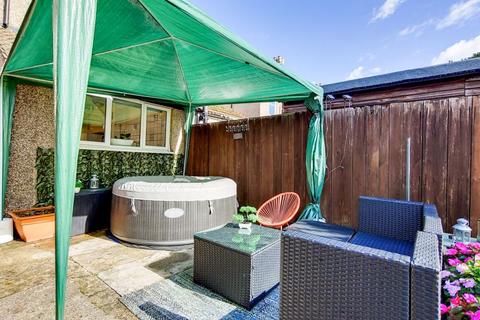 38 Newark Road, South Croydon, CR2 6HQ