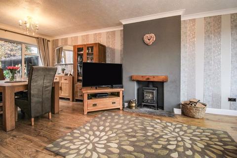 49 Moorside Road, Werrington, Stoke-on-trent, ST9 0JF