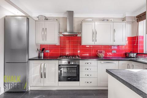 29 Whybridge Close, Rainham, RM13 8BB