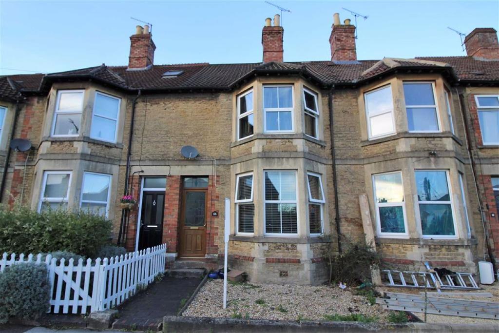 Park Lane, Chippenham, Wiltshire 3 bed house £260,000